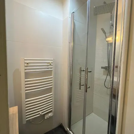 Apartment Free Parking! Great With Sea View *